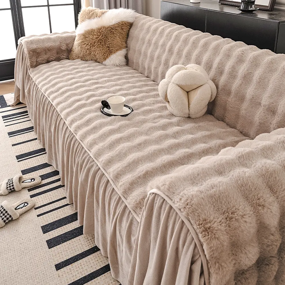 1PC Plush, Decorative, Soft Couch Cover, Couch Protector, Solid Color Ruffled Design, Scratch-Resistant, Dustproof, Stain-Resistant & Pet-Friendly, Fits 1/2/3/4 Seater Sofas, All-Season Living Room Slipcover, Machine Washable