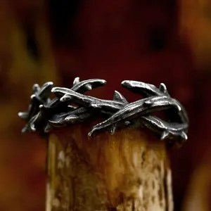 2025new Retro black vintage style dark rock style "endure humiliation and burden" thorny ring