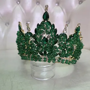 Hunter Green Quince Crowns