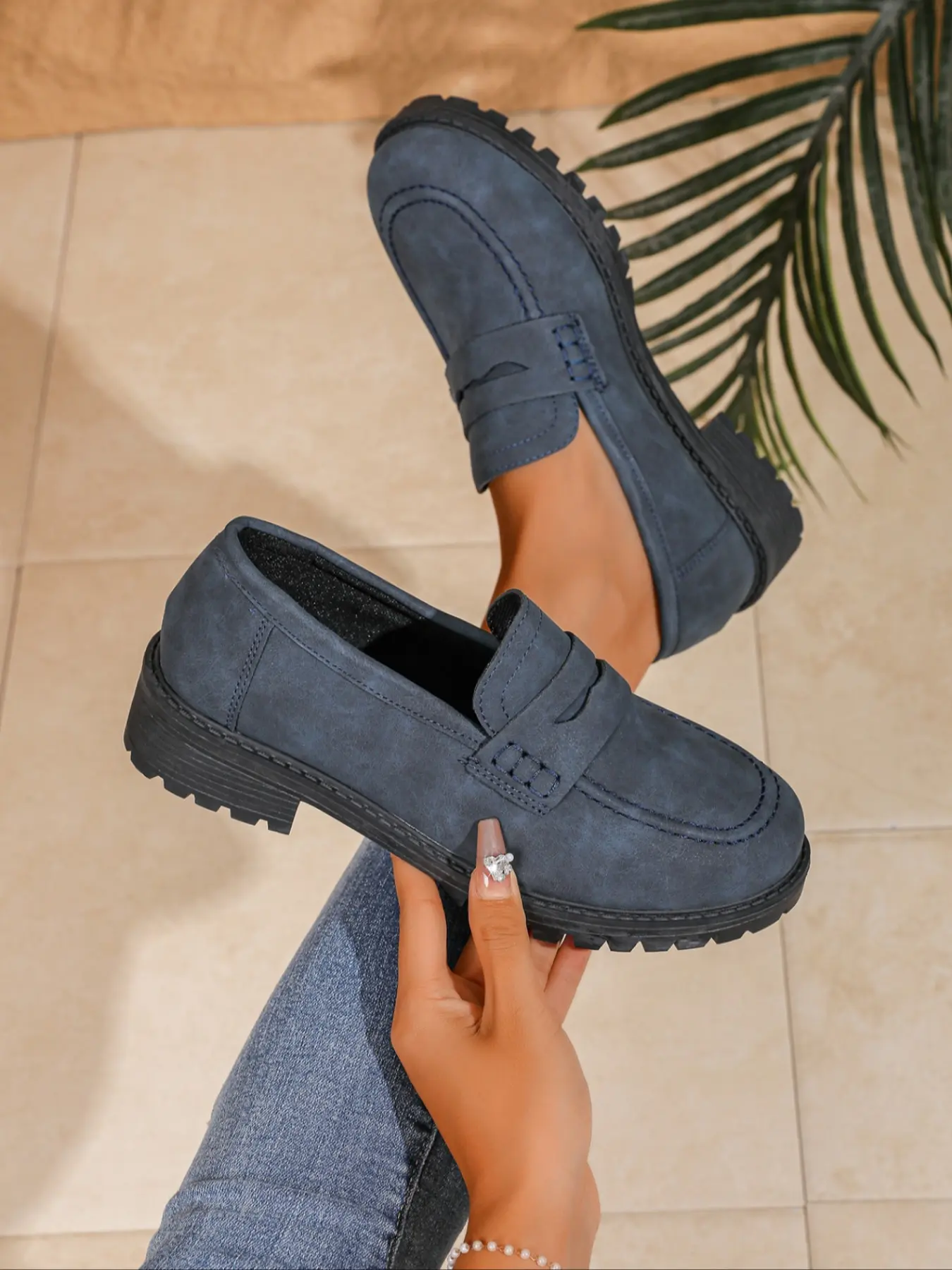 Women's Fashion Loafers, Thick Sole Design, Comfortable Casual Commuter Shoes, All-Day Supportive Arch Design, Casual Wear Shoe, Slip On Loafer
