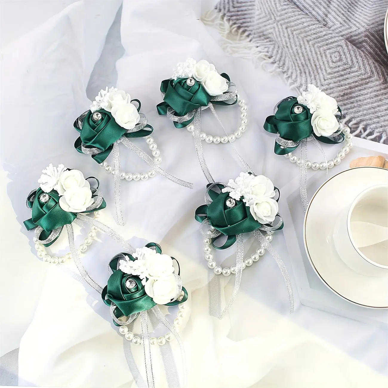 6 Pcs Women's Wedding Wrist Corsages, Elegant Silk Foam Rose Artificial Pearl Elastic Band, Perfect for Bride, Bridesmaid, Mother, Girl Decorations