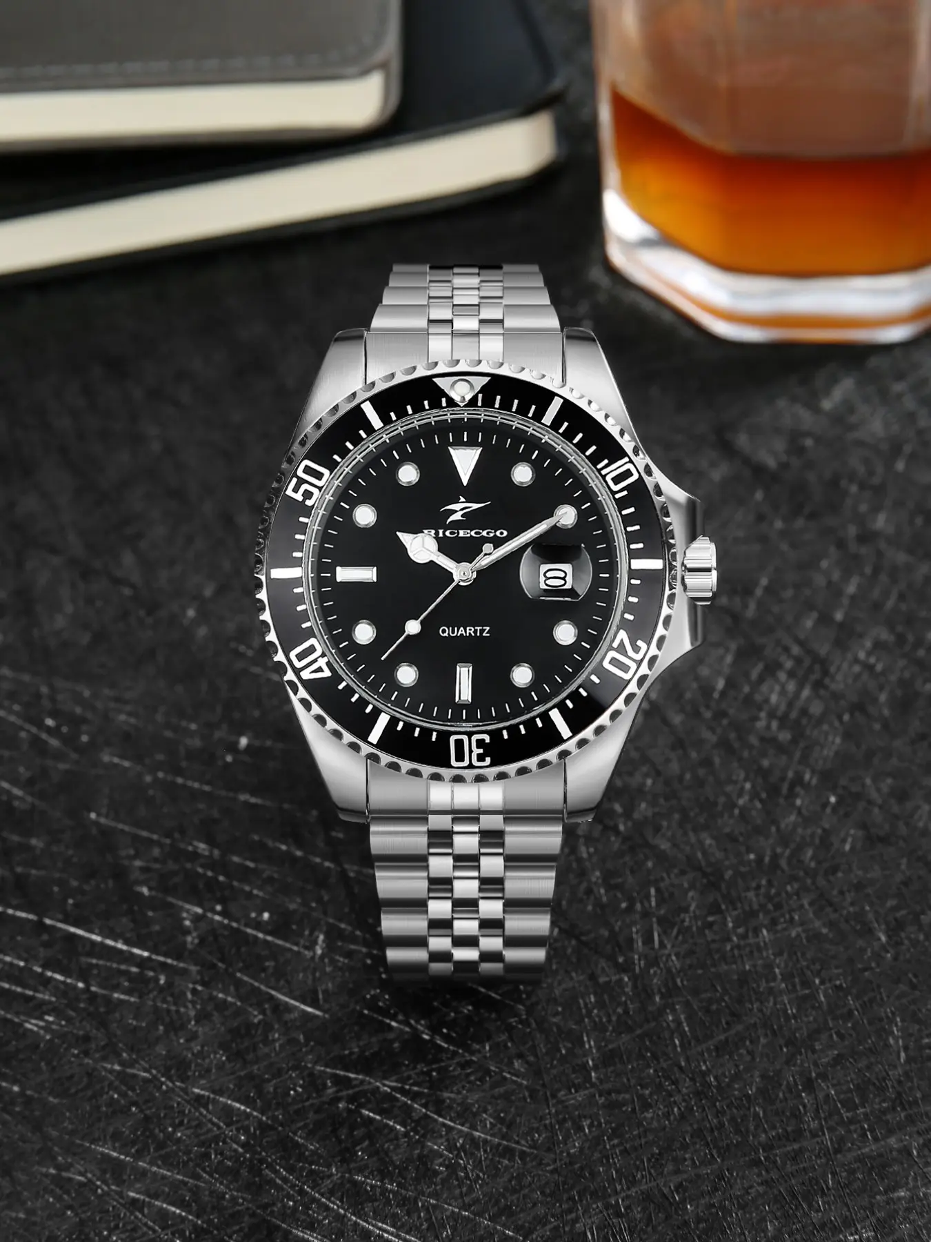 RICECGO Men's Business Watch: A timepiece featuring a date window, this accessory exudes elegance, perfect for everyday wear or as a gift for Father's Day or the New Year, Quartz Analog Watch, Quartz Watches
