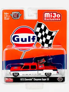M2 Machines Mijo Exclusive 1973 Chevrolet Cheyenne Super 30 Truck GULF Racing