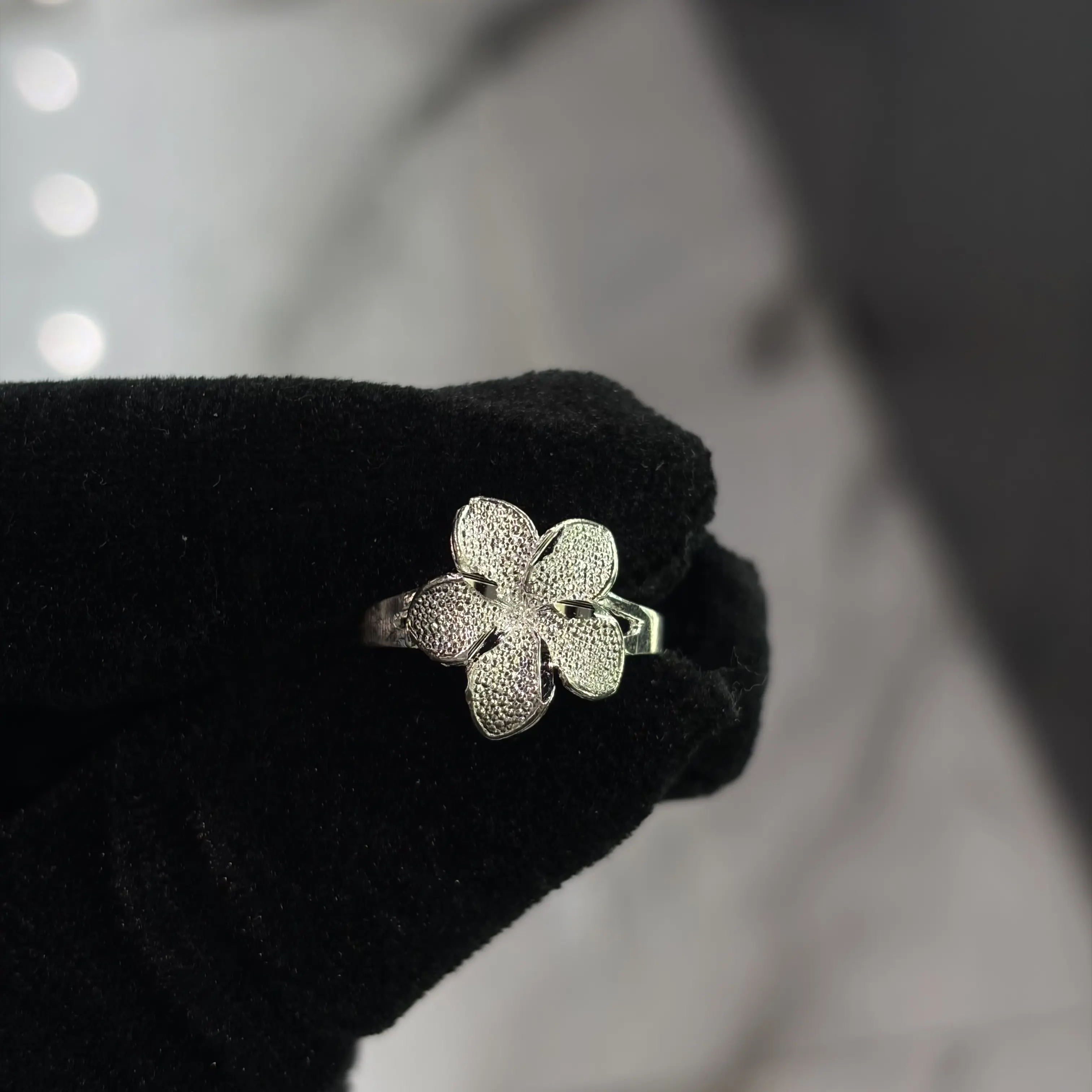 .925 Silver Single Hibiscus Ring L