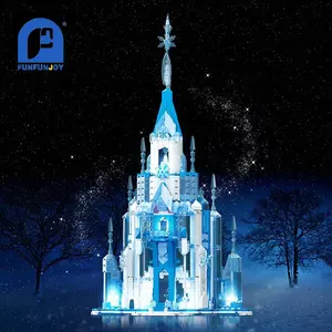 732 Piece Ice Snow Castle Building Block Set, Castle Model Assembly Kit, Home Desktop Decoration, Gift for Girlfriend Daughter, Adult Toy