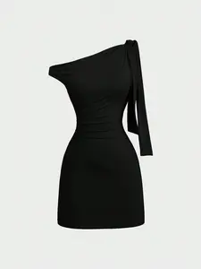 Women's Oblique Shoulder Flounce Sexy Bodycon Dress, Waist Cinching, Bodycon, French Chic Mini Skirt