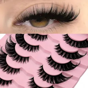 7 pairs of cat-eye crossed false eyelashes, natural and elegant, creating an exaggerated style, looking natural and realistic. Natural false eyelashes, fluffy 3D striped eyelashes