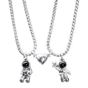 Astronaut Pendant with Magnet 2 Pieces Gifts Promised by Astronaut Friends