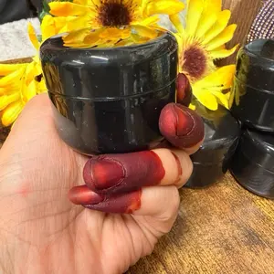 Instant Henna Dip in Maroon color 70gm bottom Ready-to-Use Mehndi Paste for Hands & Bridal Designs 100% Natural Chemical-Free Eco-Friendly