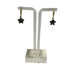 Aretes con colgantes de flor cierre click