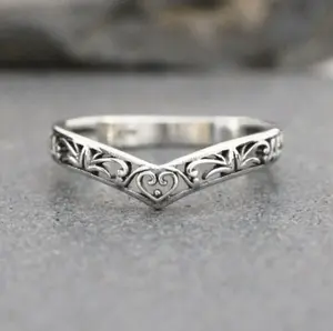 1pc Vintage Exquisite V Shaped Thumb Ring For Women, Stackable Design, Suitable For Wedding, Party, Festival, And Everyday Wear