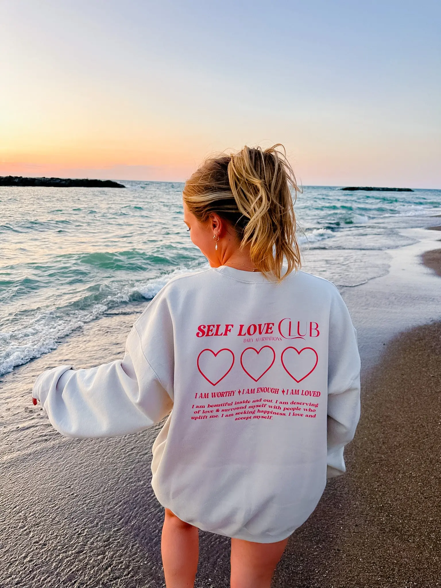 Self Love Club Crewneck, Trendy Oversized pullover, Print on the Back, Vday Positive Saying, Mental Health Sweatshirt, Heart Shape, White and Red Color