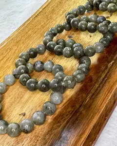 10mm Labradorite Sphere Elastic Bracelet — Protection • Intuition • Transformation