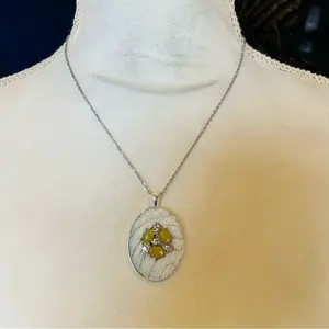Handcrafted cowhide vintage gem cameo pendant on chain necklace