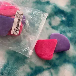 10-pack Reusable Triangular Powder Puffs - Soft Plush Sponge, Flocked Powder Puffs for Face Powder Makeup, Cosmetics, Makeup Products, Mini Makeup, Beauty Puff, Triangle Powder Puff, Powder Puff Set
