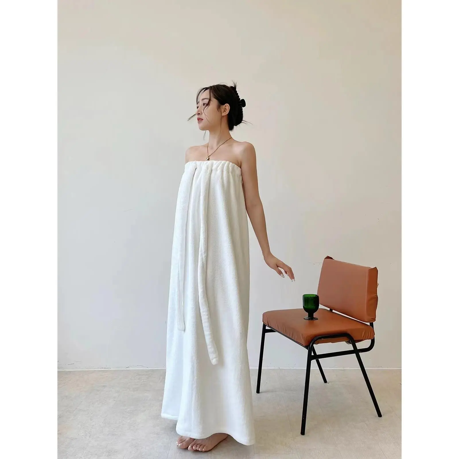 White (Fit for 110–176 lbs)