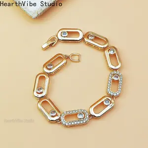 Western-Style Minimalist Geometric Circle Bracelet — Niche Design with a Sophisticated, Dynamic Flair