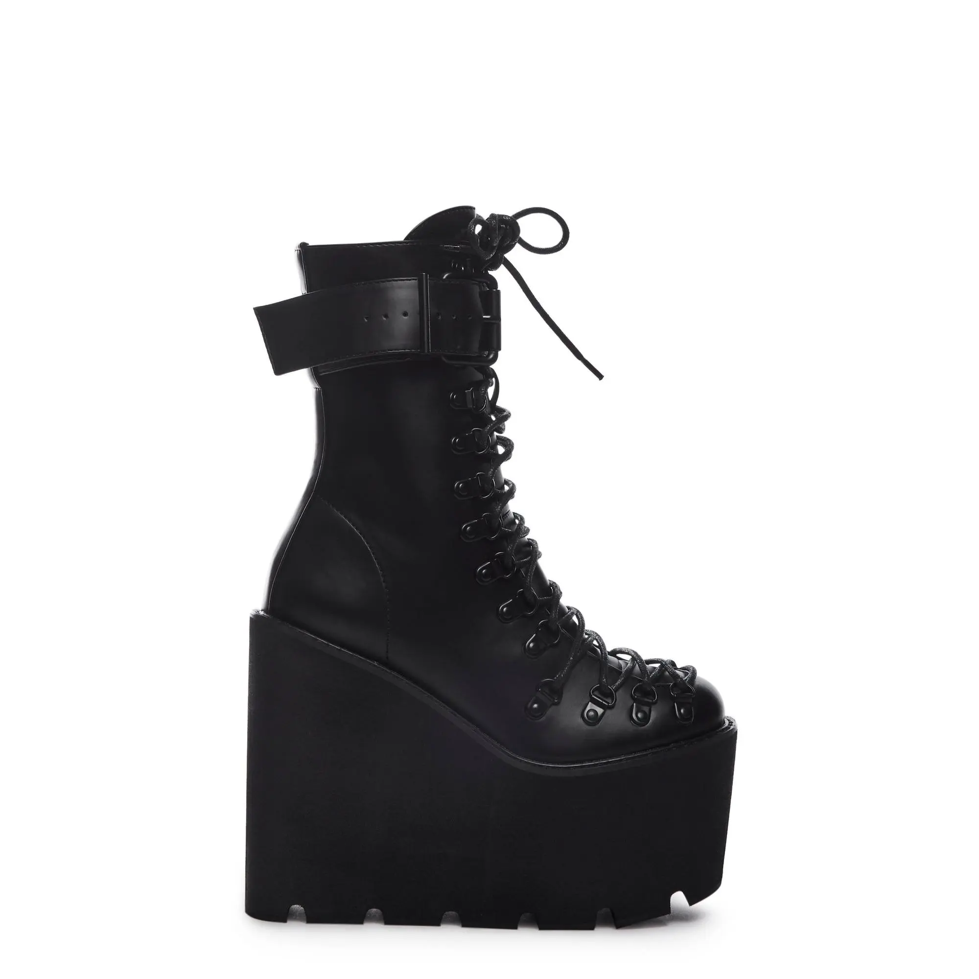 Traitor Boots