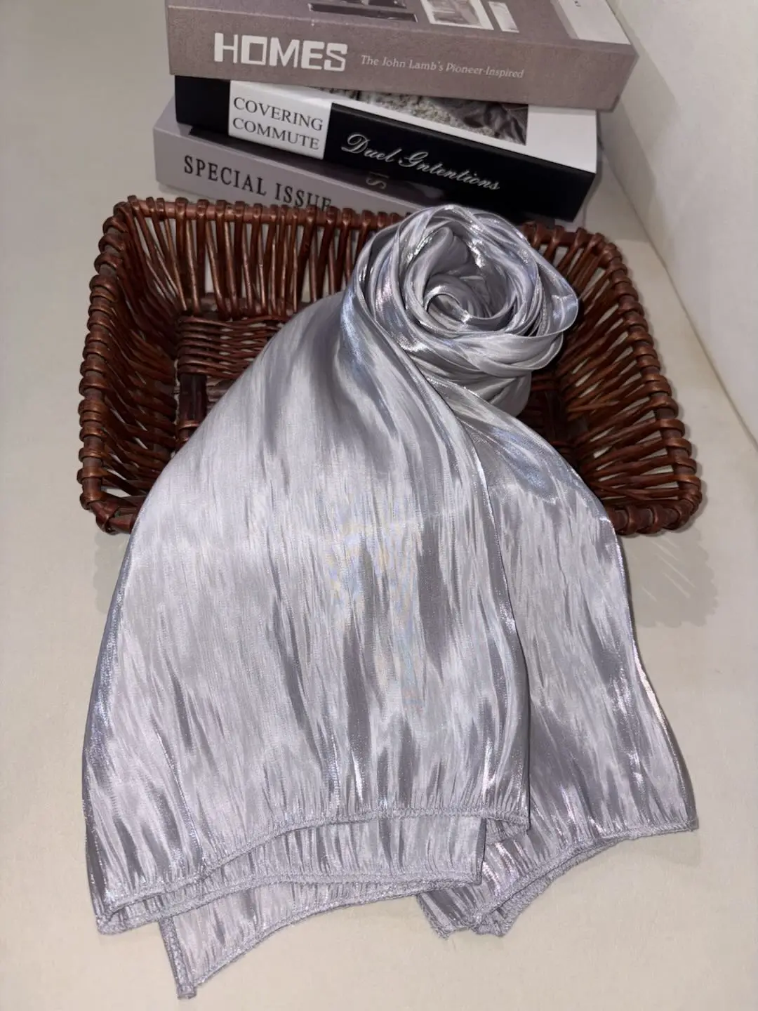 CL551 Buy a robe in my live broadcast room and get a random headscarf for free.