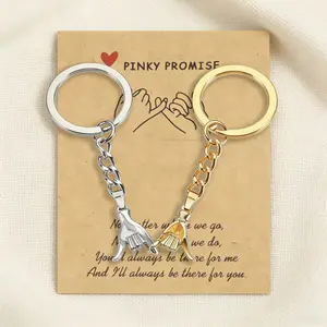 Pinky Promise Couple Hands Keychain, Valentine's Gift – Adjustable Gold Alloy Hand-Holding Pendant Keyring, Boyfriend Girlfriend Best Friend Promise Keepsake with 'Pinky Promise' Card