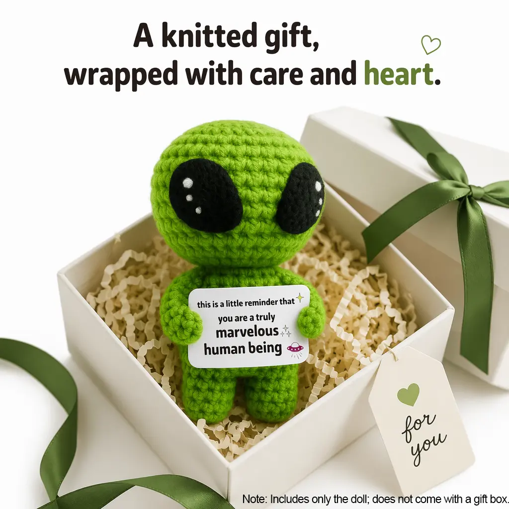 Funny Crochet Alien Plush Toy Cute Alien Doll with Sweet Message Gift for Friends Coworkers Family Birthday Graduation Celebration and Daily Decoration Back-to-School Gifts for Teachers