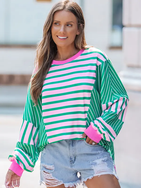Popvil Women's Patchwork Striped Batwing Sleeve Sweatshirt CrewNeck Loose Regular Tops with Split,Daily Womenwear