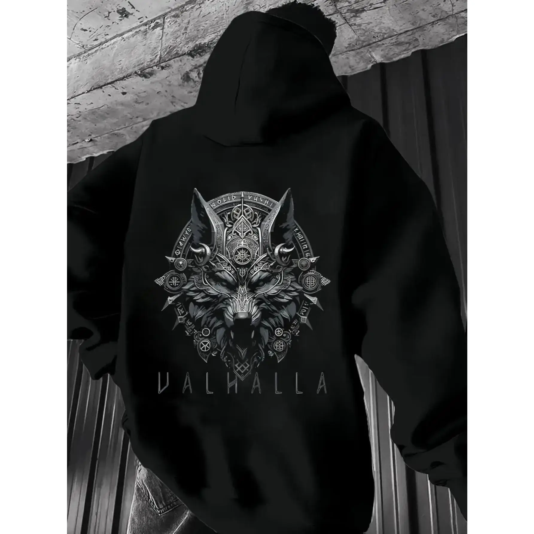 Men's Heavyweight Hoodie - Black Pullover Sweatshirt with Retro Wolf Graphic Back Print, Kangaroo Pocket & Drawstring Hood - All-Season Casual Streetwear for Everyday & Formal Outfits - Machine Washable Polyester, Outfit Enhancer, Detailed Print Design
