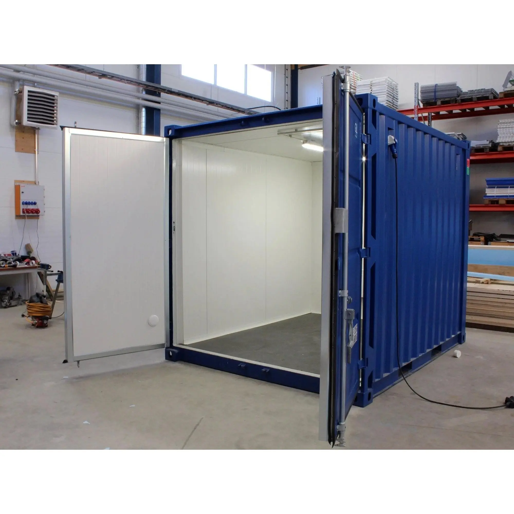 10′ Insulated Container – Compact, Efficient, and Temperature-Controlled Storage Solution