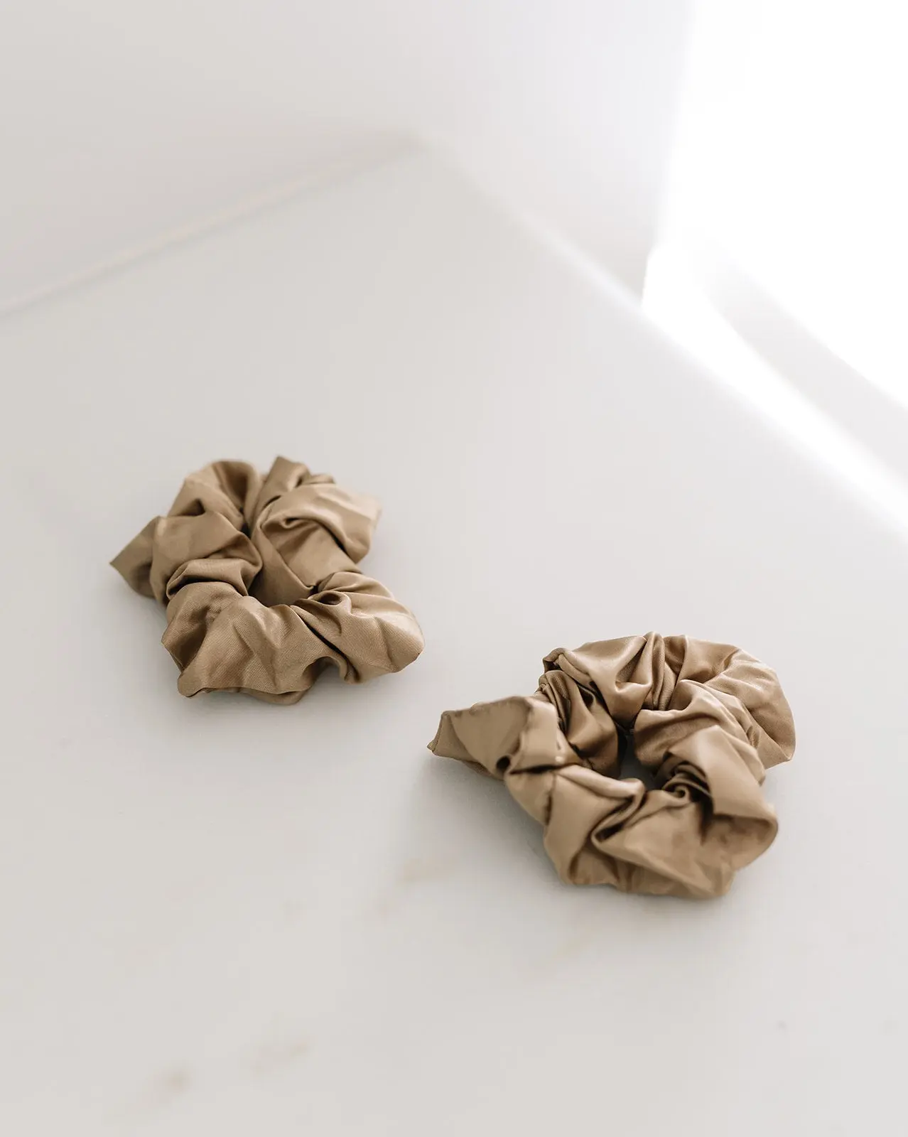 Silk Scrunchie Set - Gold