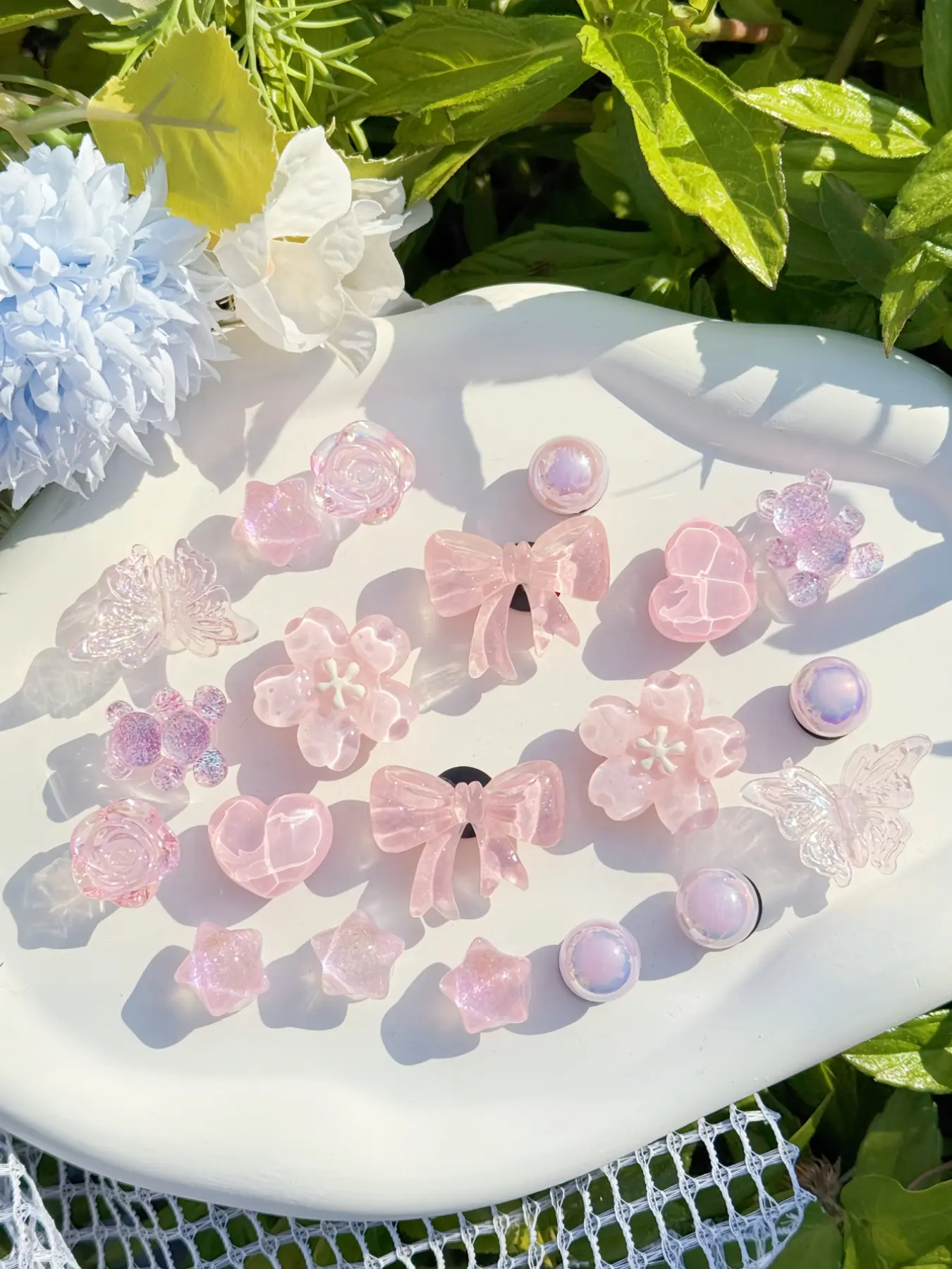 20pcs Resin Shoe Decorations, Decorative Shoe Accessories, Cute Animal Patterns, Detachable Buckles, Perfect for Easter, Birthday, Valentine's Day Gifts, Shoe Charms