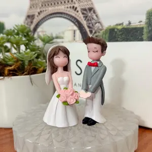 Cute Wedding Couple 2 pcs Figurine - Bride and Groom with Eiffel Tower Background, Ideal for Wedding Decor and Cake Topiary