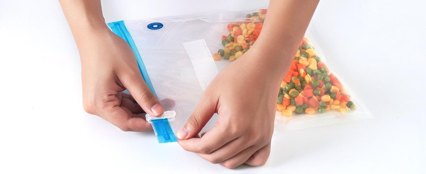 GERYON Vacuum Sealer Machine – Automatic Food Vacuum Sealer for Dry & Moist Food, Compact with LED Touch Panel, Includes Zipper Bags & Roll, Perfect for Sous Vide & Freezer Storage (Silver) GERYON Vacuum Sealer Machine – Automatic Food Vacuum Sealer for Dry & Moist Food, Compact with LED Touch Panel, Includes Zipper Bags & Roll, Perfect for Sous Vide & Freezer Storage (Silver)