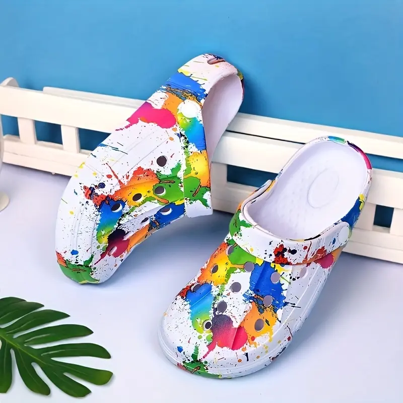 [Artistic Flair] Women's Colorful EVA Clogs - Summer Outdoor Casual Sandals with Ankle Strap, Round Toe Design, and Air-Cushioned Sole for Comfort, Strappy Sandals Girl Footwear Shoe Walking Shoes Multicolor