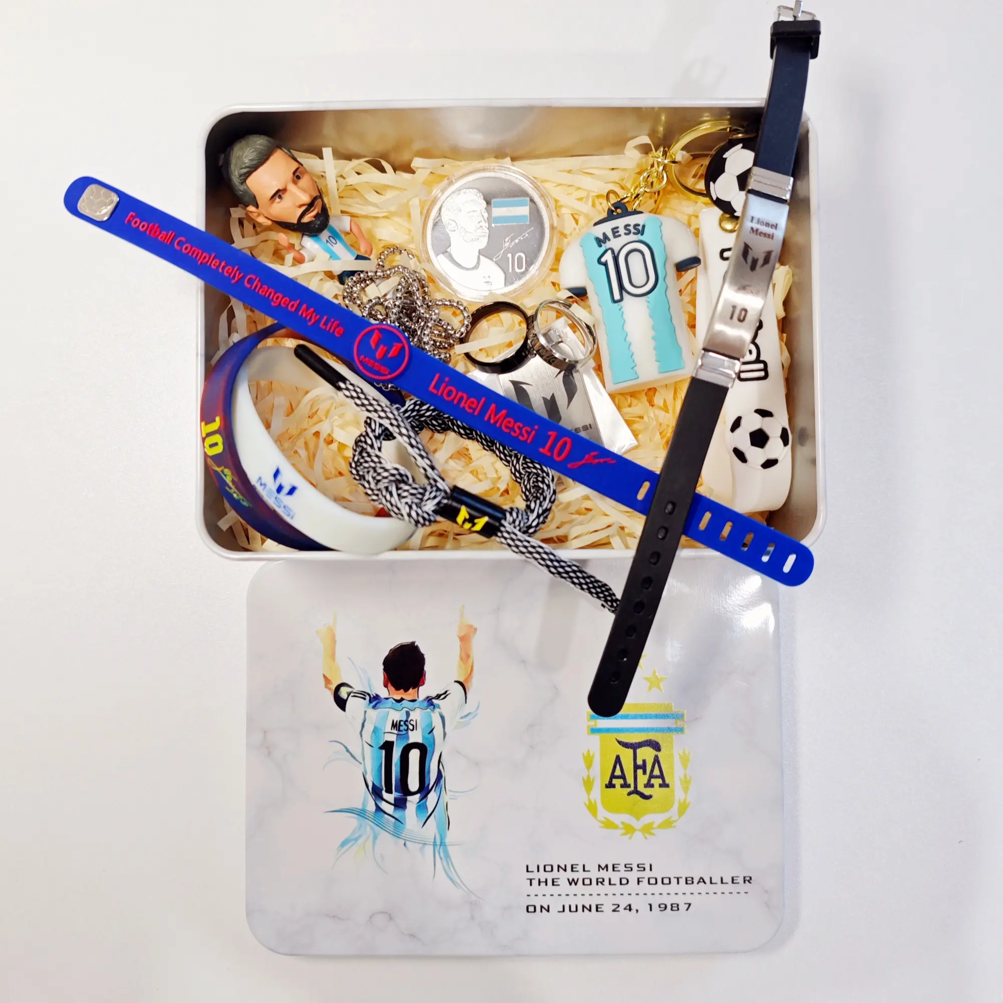 Leo Messi Themed 13-Piece Unisex Football Fan Gear Accessories Set - 1x Football Jersey Keychain, No.10 Graphic Zinc Alloy Jewelry, Silicone Wristbands, Minimalist Sporty Waterproof Metallic, 1 Size, 100% Sweat-Proof, Universal Fit for Gym & Match
