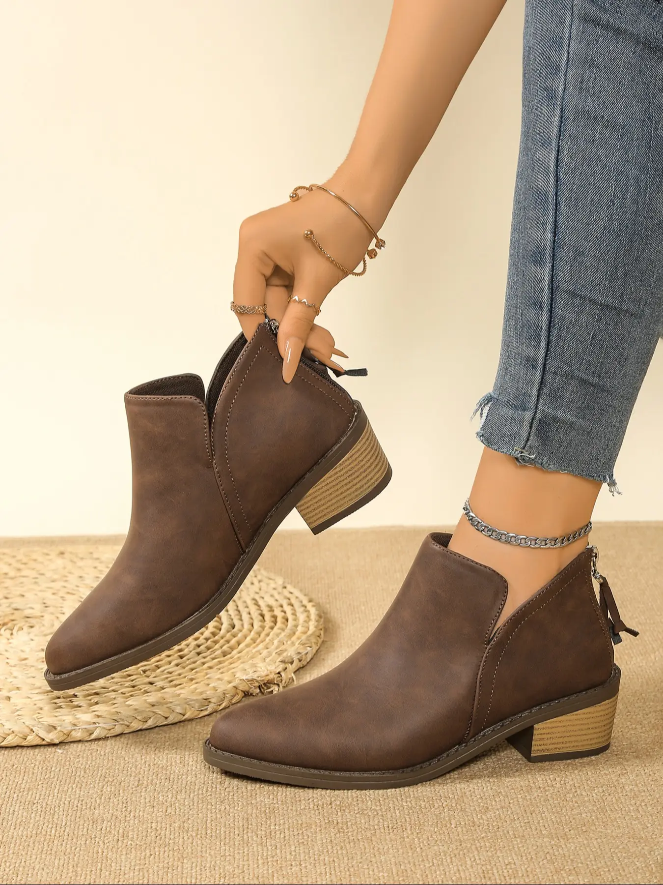 Women's Pointed Toe Short Boots, Chunky Heel Slip-On Design, Western Style Low Heel Women's Shoes, Fashionable Footwear for Daily Wear