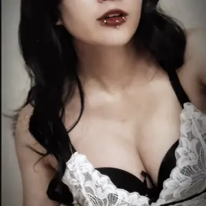 Women's Solid Color Lace Trim Cami Top & Shorts Pyjama Two-piece Set, Casual Comfy Camisole & Shorts Lingerie Set, Women's Sleepwear for All Seasons