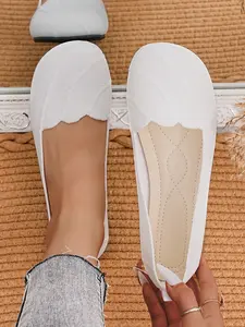 Women's Breathable Slip-On Soft Sole Flats Size 36-43, Casual Fashion Square Toe Shoes for All Seasons, Comfortable Commuter Footwear, Lightweight Casual Shoes
