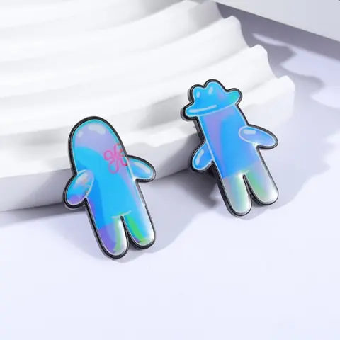 2 Piece Cartoon Animation Character Blue Bubble Doll Brooch Set UV Printed Pins Iridescent Gradient Style Funny Blue Figure Doll Metal Brooches Backpack Lapel Badge Jewelry Gifts