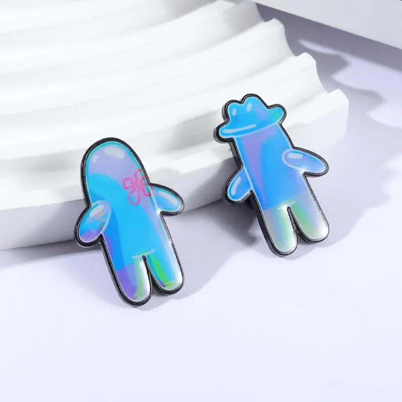 2 Piece Cartoon Animation Character Blue Bubble Doll Brooch Set UV Printed Pins Iridescent Gradient Style Funny Blue Figure Doll Metal Brooches Backpack Lapel Badge Jewelry Gifts