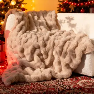 BePatio Soft Cozy Faux Rabbit Fur Blanket Queen, Fuzzy Plush Thick Bubble Blanket, Luxury Fluffy Blanket for Couch, Sofa, Bedroom, and Living Room,Throw Blanket,Gifts for Women