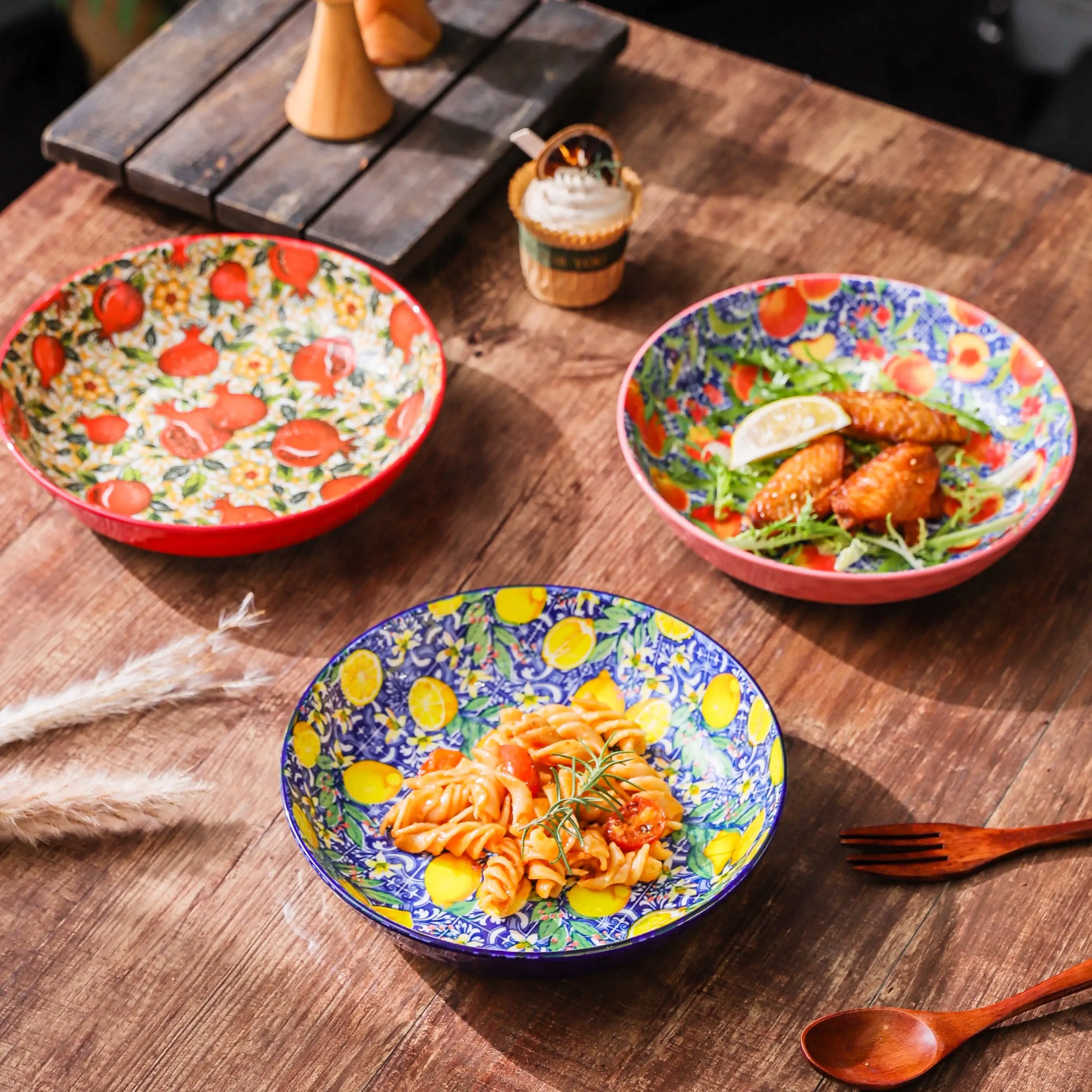 HongDian Mediterranean Fruit Pattern Decorated Food-Safe Ceramic Tableware, 4pcs Varied Sizes (8in Plates, 8.5in Handle Bowls) with Lemon Orange Peach Pomegranate Design, SGS-Tested Underglaze Fade-Resistant, Microwave Dishwasher Oven Sterilizer Safe, 8\,