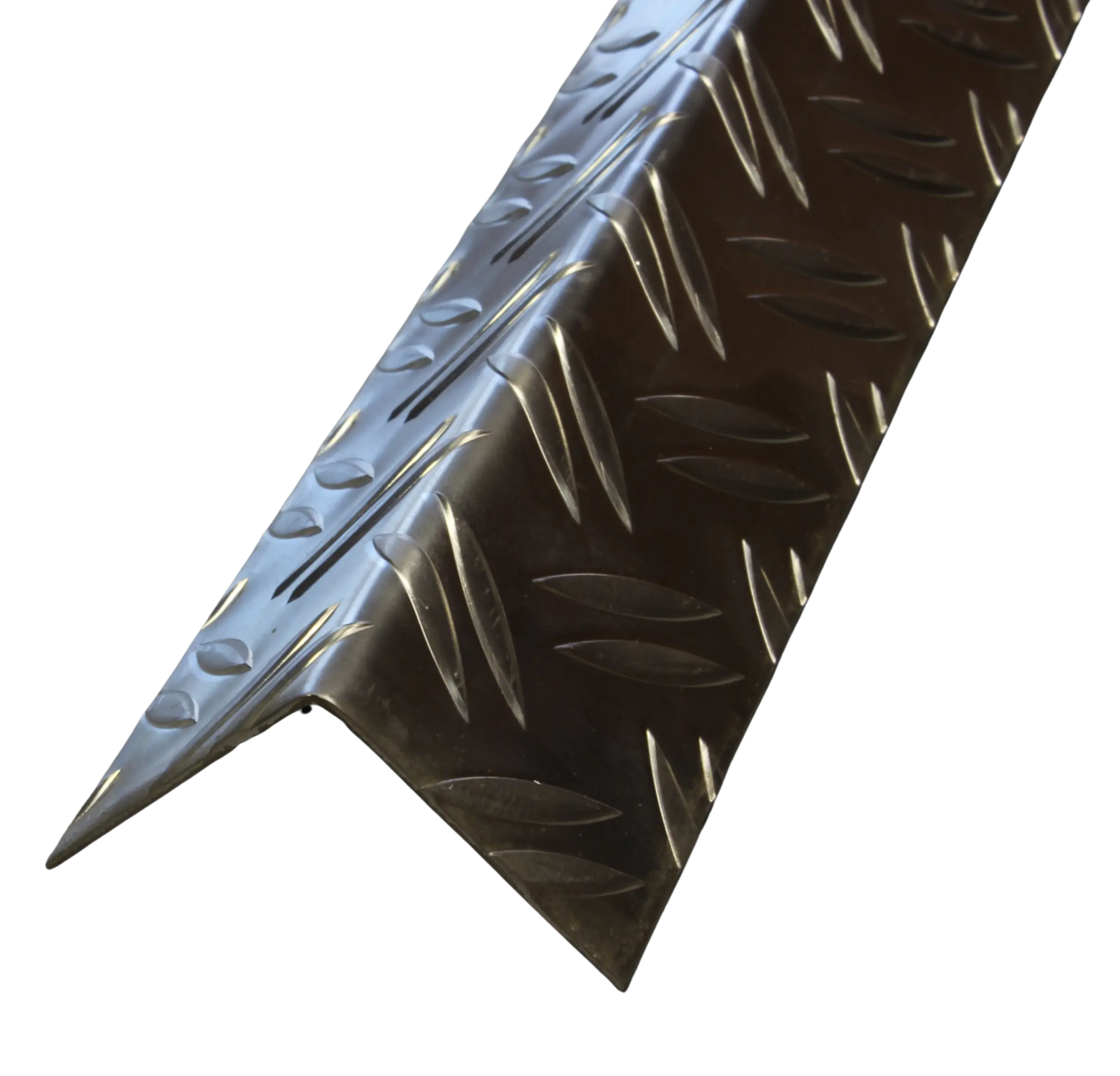 ALUMINUM DIAMOND PLATE ANGLE 1,5" x 1,5" x 48" - 160500105