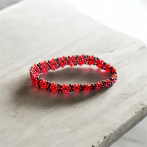 Red & Black Beaded Bracelet - Handcrafted Beadwork for Women - Fashionable & Stylish Accessory