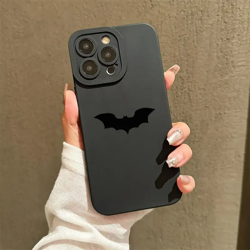 Bat Pattern Phone Case, 1 Count Creative Design Phone Protective Cover, Phone Accessory Compatible with iPhone 11 12 13 14 15 16 17 Pro Max