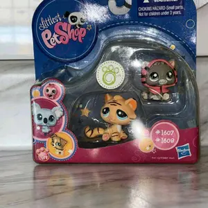 Littlest Pet Shop 2010 NEW in box