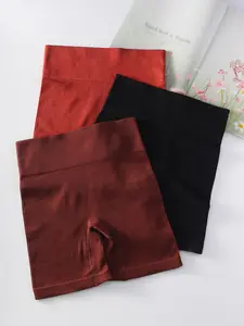 Women's Solid Ribbed Sports Shorts, High Stretch Seamless Yoga Shorts, Stretch Knit Shorts, Ladies Sportswear for Indoor Outdoor Wear