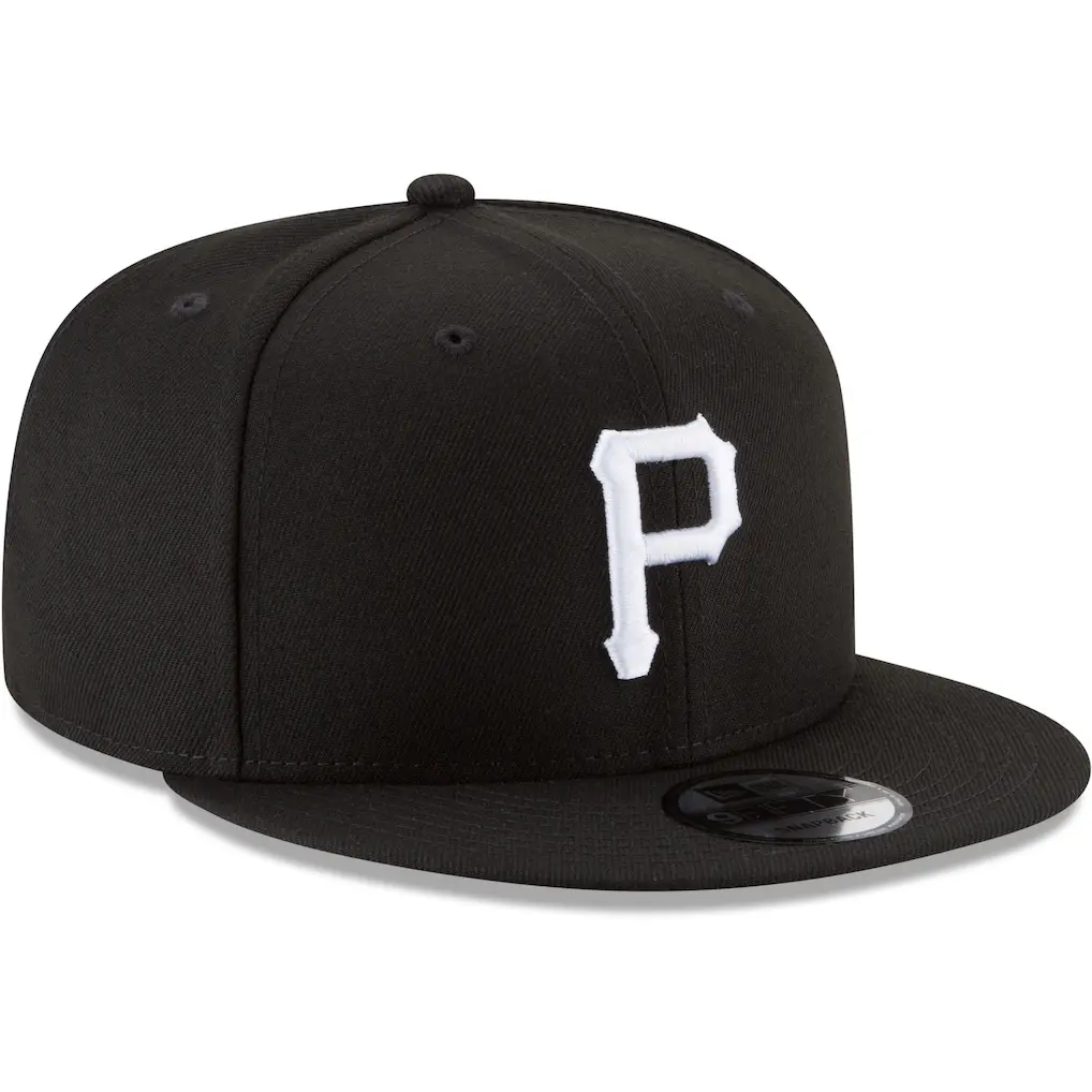 Men's Pittsburgh Pirates New Era Black Black & White 9FIFTY Snapback Hat