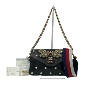 Pre-owned GUCCI Leather Shoulder Bags 9.84'' R2379 Shoulder Bag C1368392535 0131 T2 Betsy