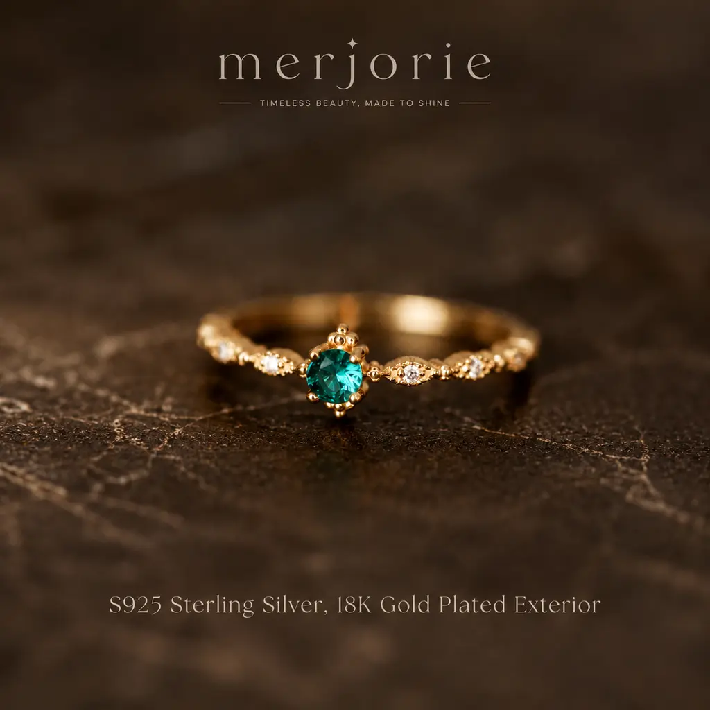 Women's S925 Sterling Silver 18K Gold-Plated Open Mouth Ring, Vintage Court Shape Engagement Ring, Fashionable Luxurious Design with Emerald Diamond