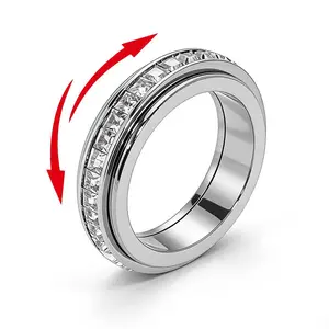 Rotatable Fidget Spinner Ring for Women, Cubic Zirconia Titanium Steel Anxiety Relief Ring, Lucky Adjustable Stress Relief Jewelry, Perfect Holiday Gift